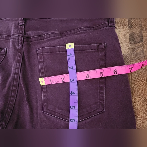 Gap Skinny Jeans in Eggplant size 6 - Picture 9 of 11